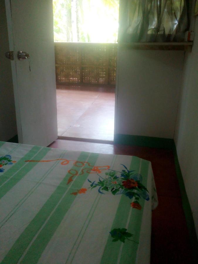 Siargao Swell Hostel General Luna  Buitenkant foto